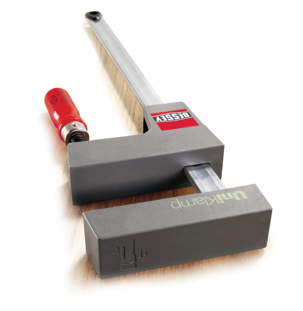 Bessey BESUK30 GENİŞ YÜZEYLİ UNİVERSAL iŞKENCE 300mm 1200N