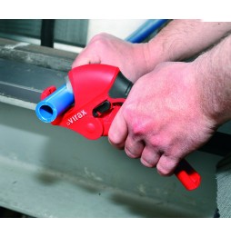 Virax 215032 P32 PLASTİK BORU KESME MAKASI 32 mm