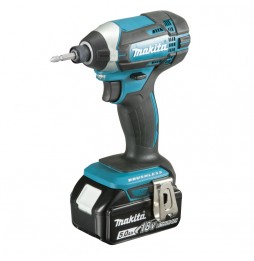 Makita DTD152RTJ DARBELİ VİDALAMA 18V